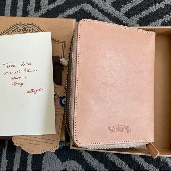 Lot of 2 Galen leather undyed zip covers - Picture 6 of 6